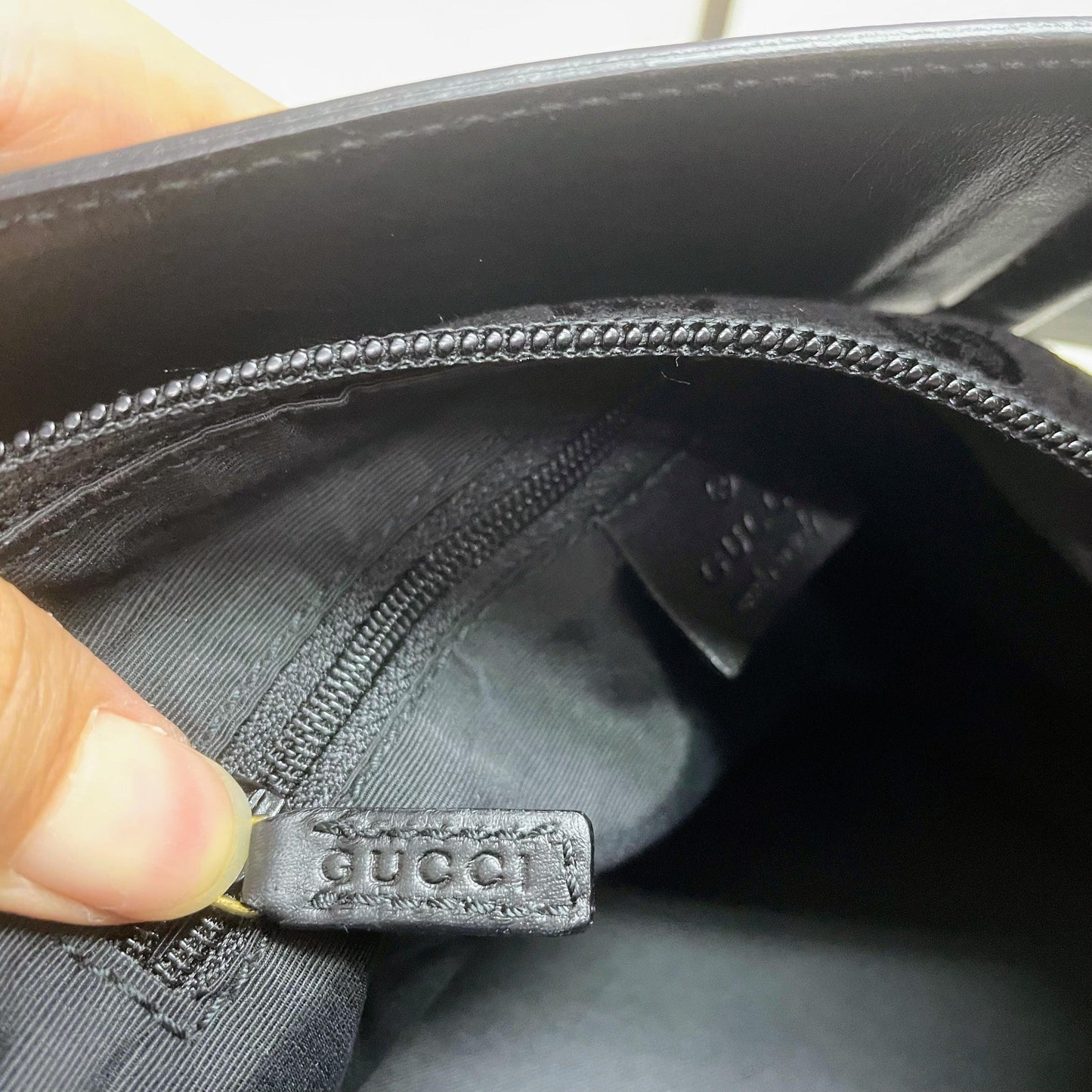 |In-Stock|GUCCI 黑色暗花GG帆布x 皮革手提單肩包