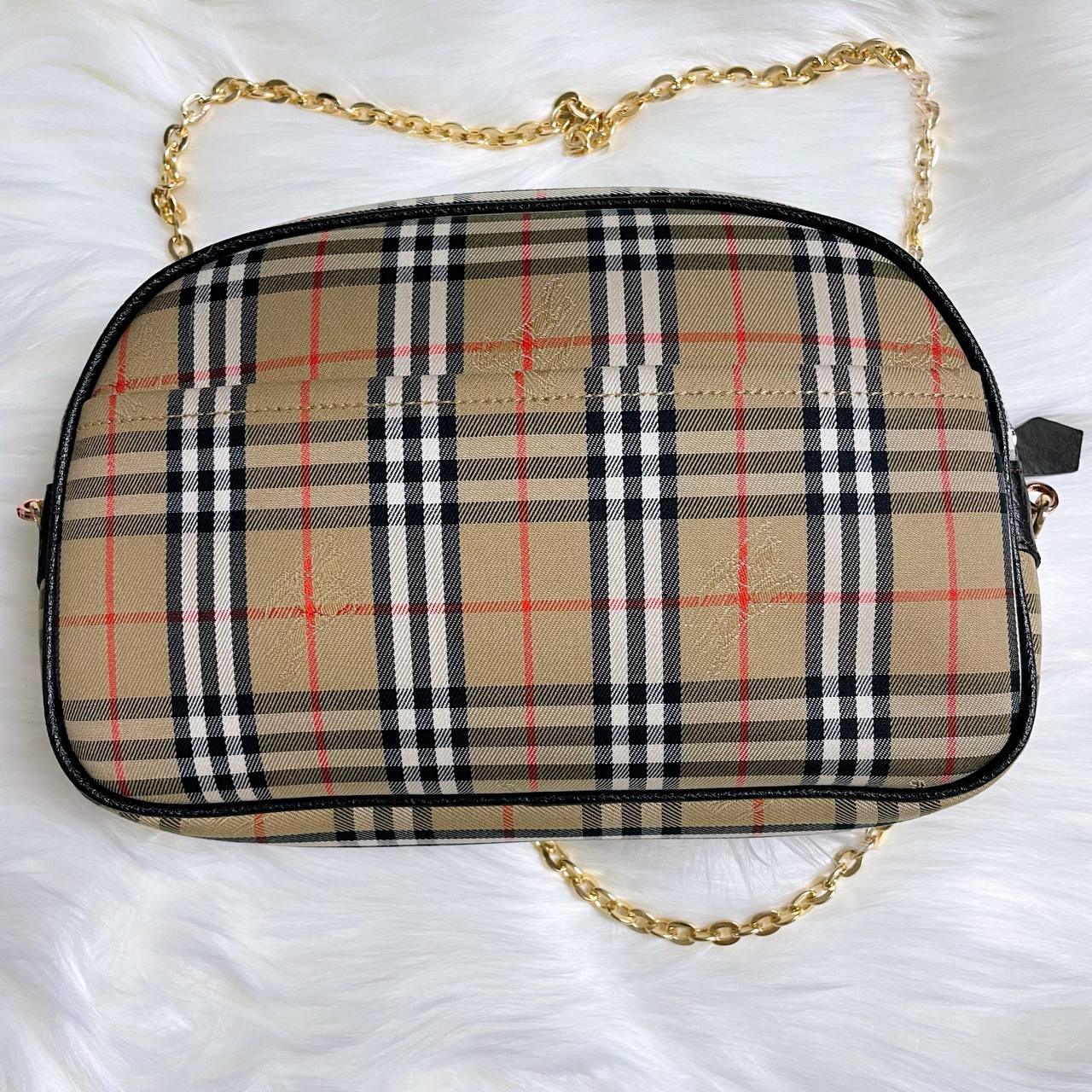 【 In - Stock 】Burberry Nova 經典格紋斜揹包 - Cnjpkitchen ❤️ 🇯🇵日本廚具 家居生活雜貨店