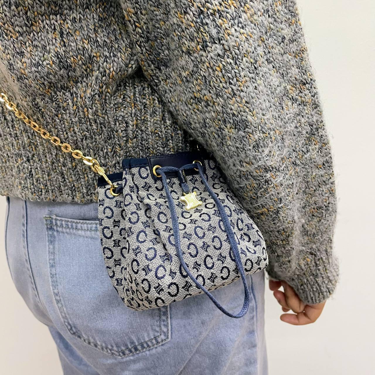 【 In - Stock 】Celine C Macadam Blason 海軍藍帆布抽繩迷你包 - Cnjpkitchen ❤️ 🇯🇵日本廚具 家居生活雜貨店