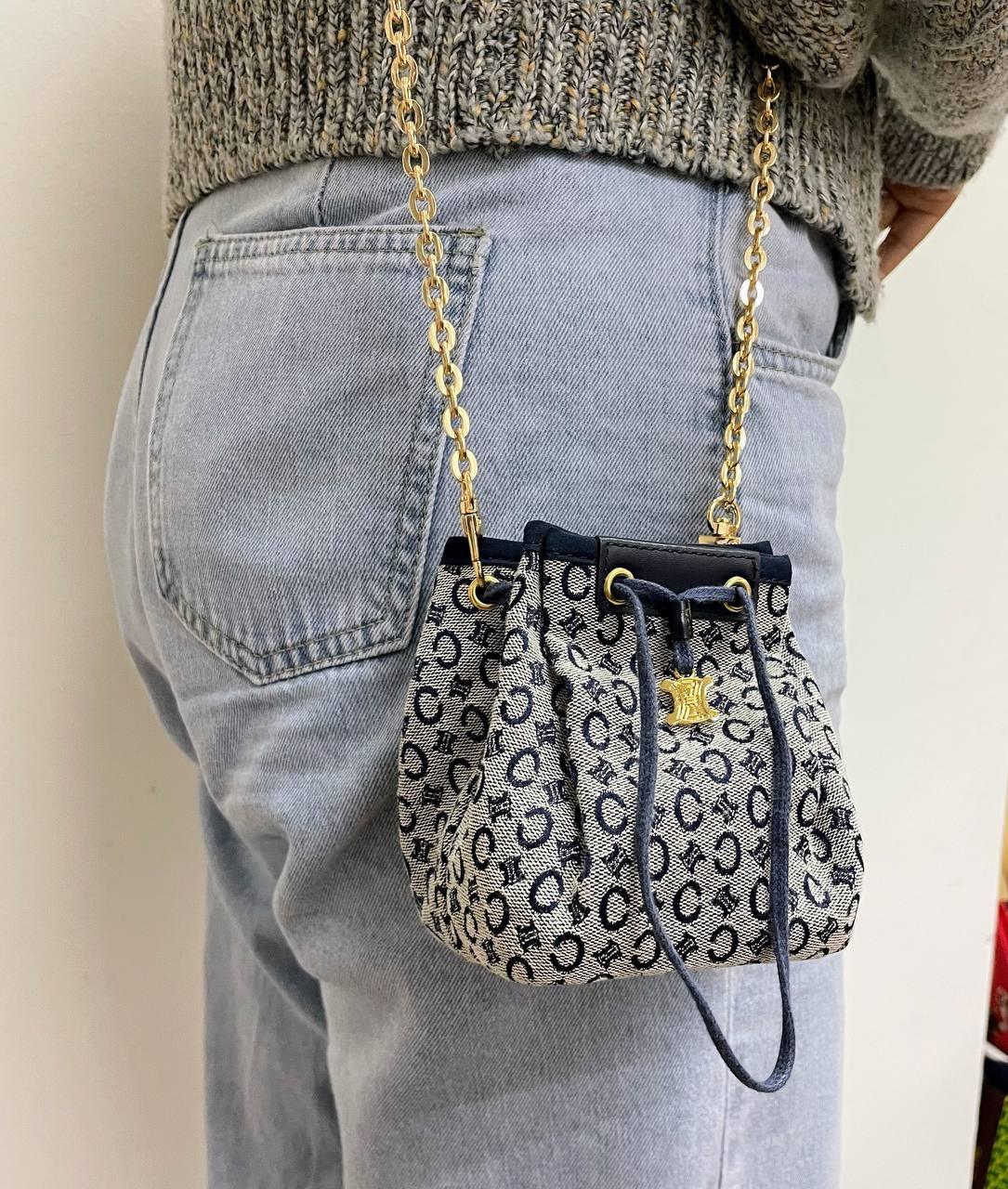 【 In - Stock 】Celine C Macadam Blason 海軍藍帆布抽繩迷你包 - Cnjpkitchen ❤️ 🇯🇵日本廚具 家居生活雜貨店