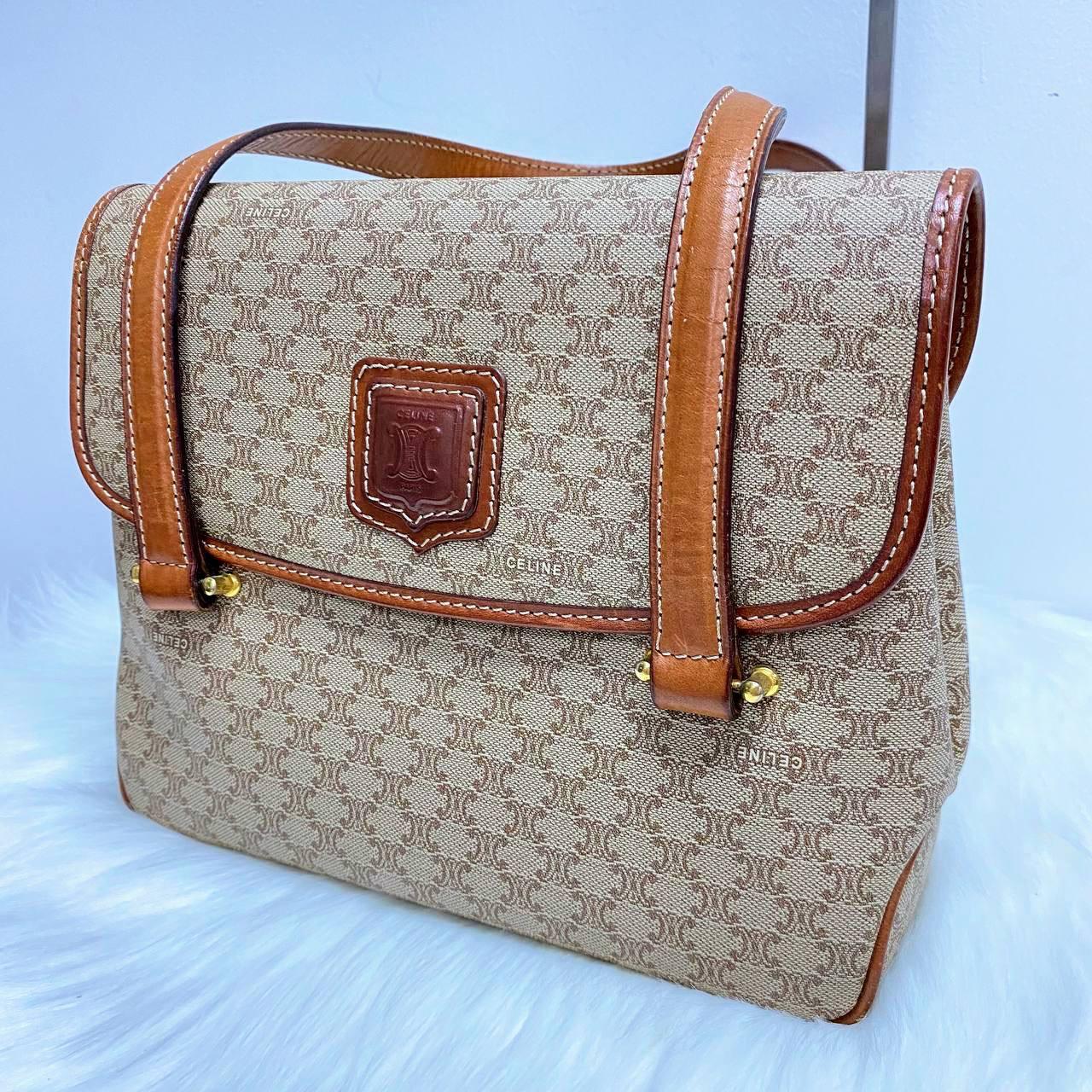 【 In - Stock 】Celine Macadam 復古淺色碎石紋老花手拿包 - Cnjpkitchen ❤️ 🇯🇵日本廚具 家居生活雜貨店