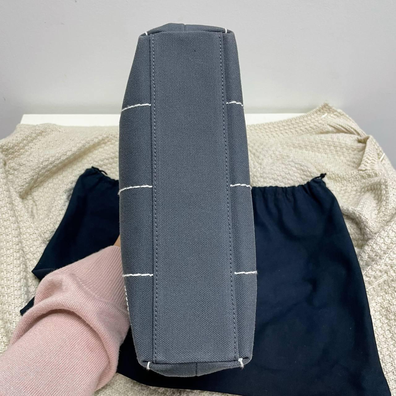 【 In - Stock 】Chanel 香奈兒 朱古力格帆布手提包 - Cnjpkitchen ❤️ 🇯🇵日本廚具 家居生活雜貨店