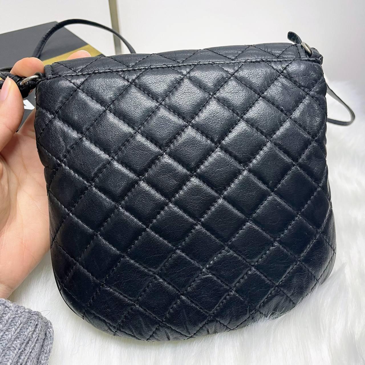 【 In - Stock 】Chanel 香奈兒 小流鬚 Crossbody Vintage Bag - Cnjpkitchen ❤️ 🇯🇵日本廚具 家居生活雜貨店