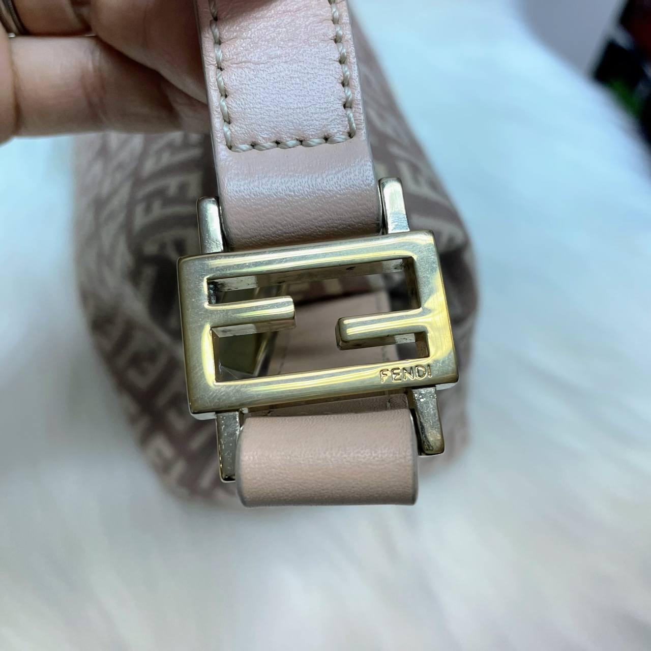 【 In - Stock 】Fendi Pink Shoulder Bag - Cnjpkitchen ❤️ 🇯🇵日本廚具 家居生活雜貨店