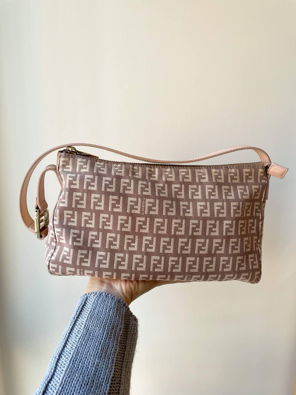 【 In - Stock 】Pink Fendi Shoulder Bag - Cnjpkitchen ❤️ 🇯🇵日本廚具 家居生活雜貨店