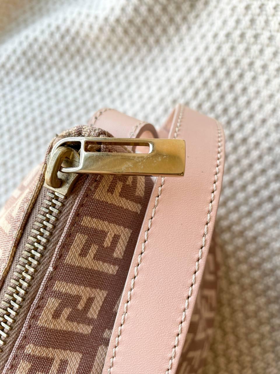 【 In - Stock 】Pink Fendi Shoulder Bag - Cnjpkitchen ❤️ 🇯🇵日本廚具 家居生活雜貨店