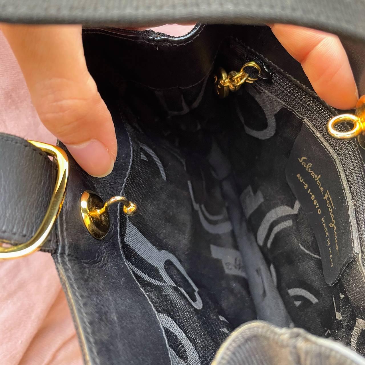 【 In - Stock 】Salvatore Ferragamo Vara 尼龍小牛皮迷你手提包 - Cnjpkitchen ❤️ 🇯🇵日本廚具 家居生活雜貨店