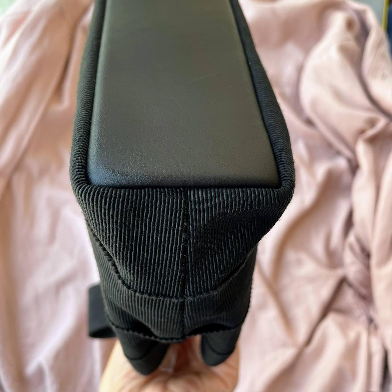 【 In - Stock 】Salvatore Ferragamo Vara 尼龍小牛皮迷你手提包 - Cnjpkitchen ❤️ 🇯🇵日本廚具 家居生活雜貨店