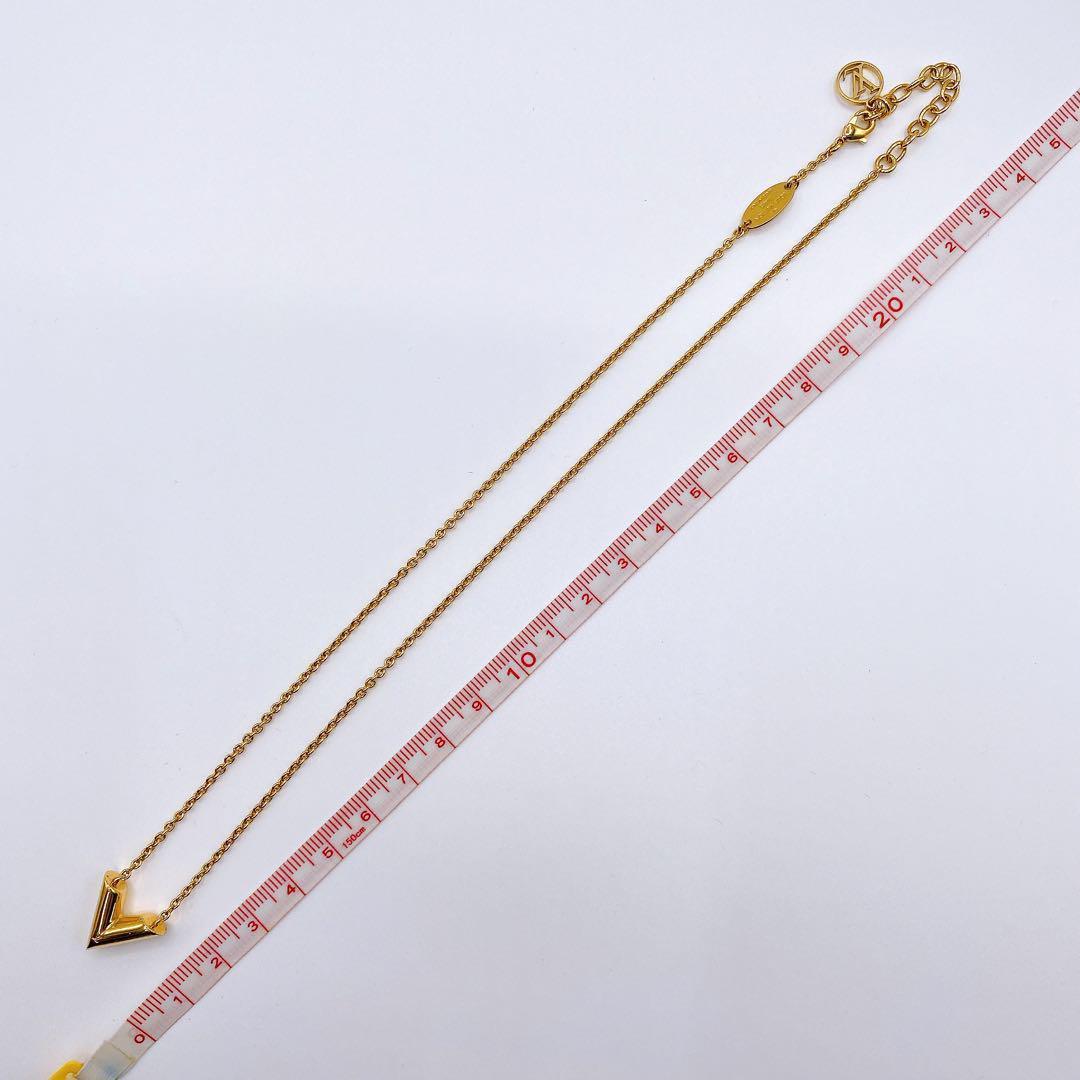 |In-Stock|Louis Vuitton Accessory Essential V Necklace - Cnjpkitchen ❤️ 🇯🇵日本廚具 家居生活雜貨店