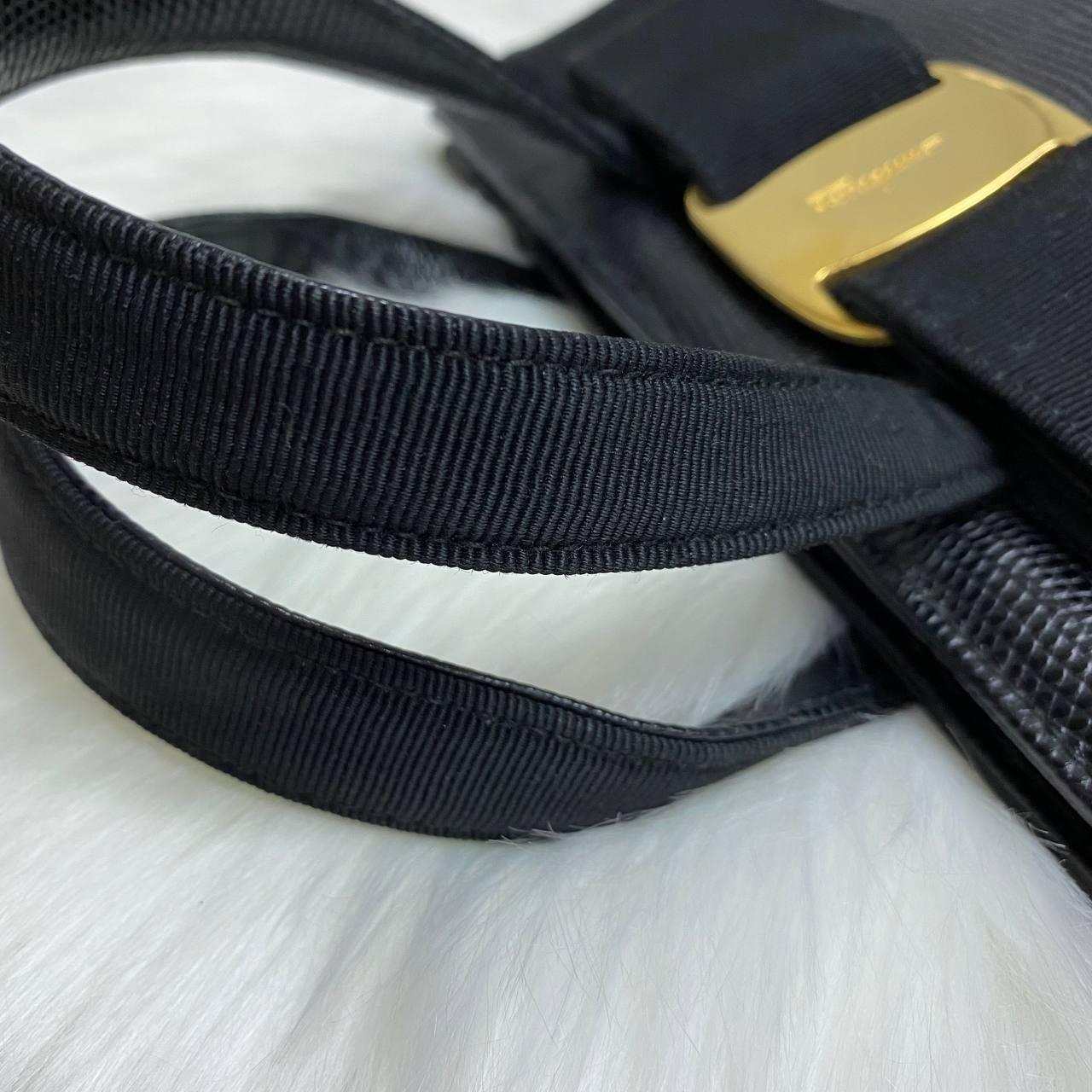 |In-Stock|Salvatore Ferragamo 黑色鱷魚皮壓花手袋