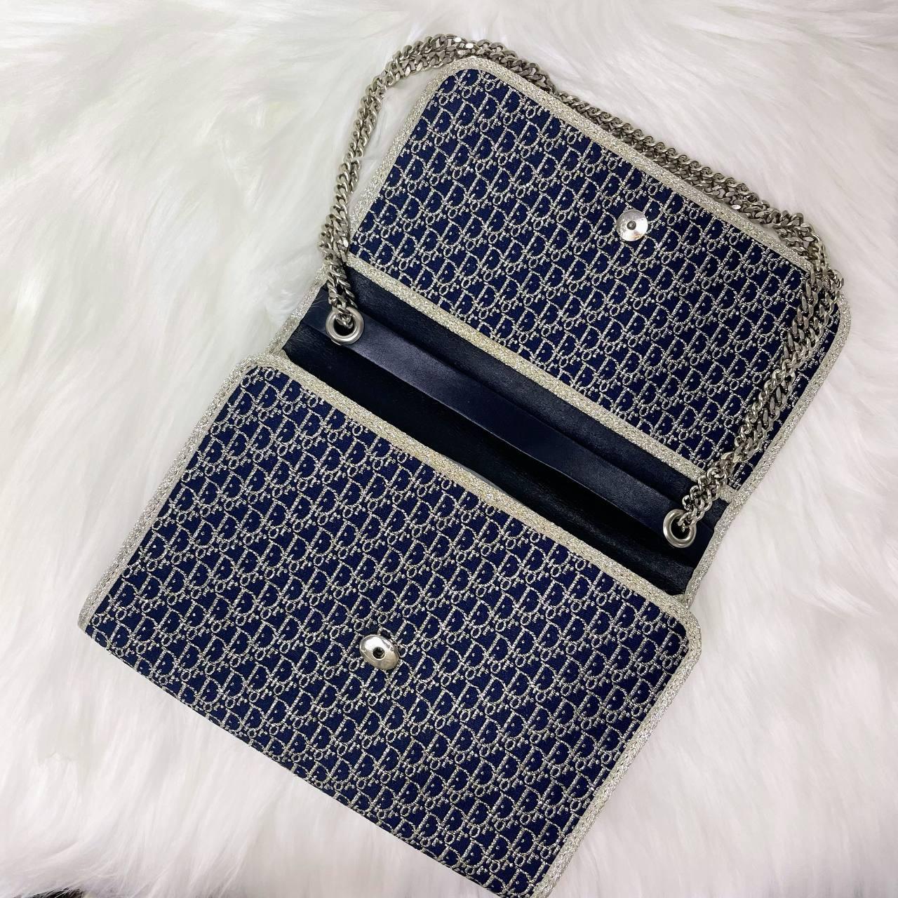 |In-Stock|Dior 復古 Trotter Lamé 銀 x 海軍藍兩用鏈條包 - Cnjpkitchen ❤️ 🇯🇵日本廚具 家居生活雜貨店