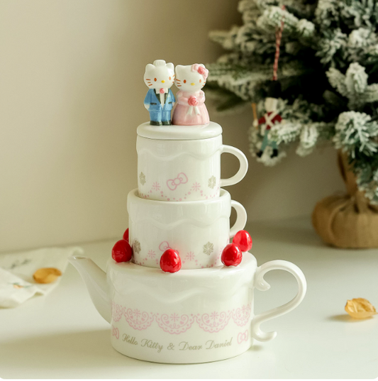 【預購】日本 Sanrio Hello Kitty Dear Daniel 結婚情侶茶壺茶杯禮盒
