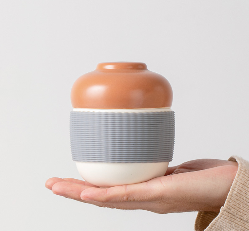 【預購】松果造型便攜式旅行茶杯過濾套裝