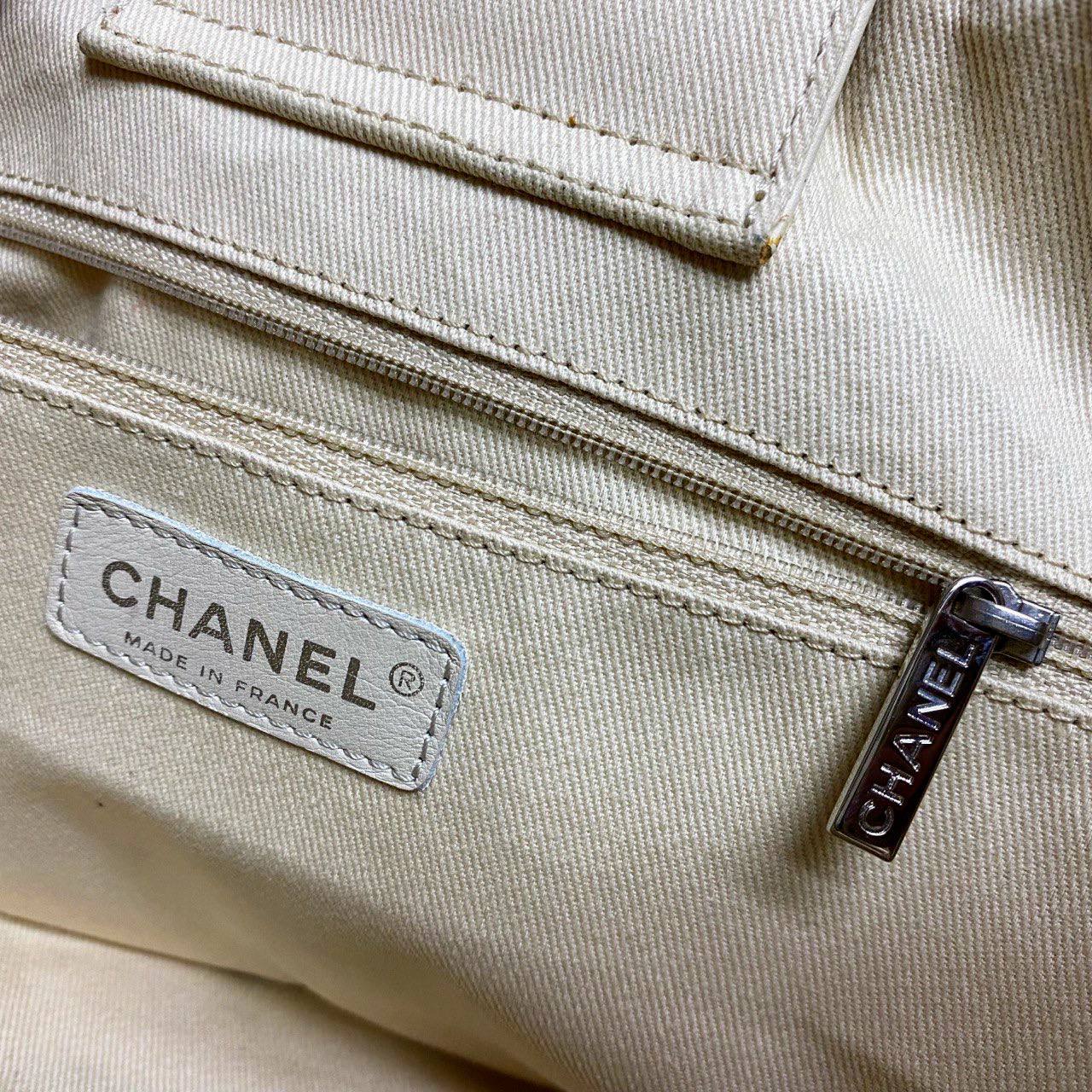 【 In-Stock 】Chanel 米白色帆布鏈帶單肩包